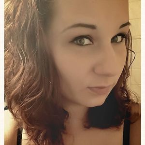 Meet your Posher, Ashlee